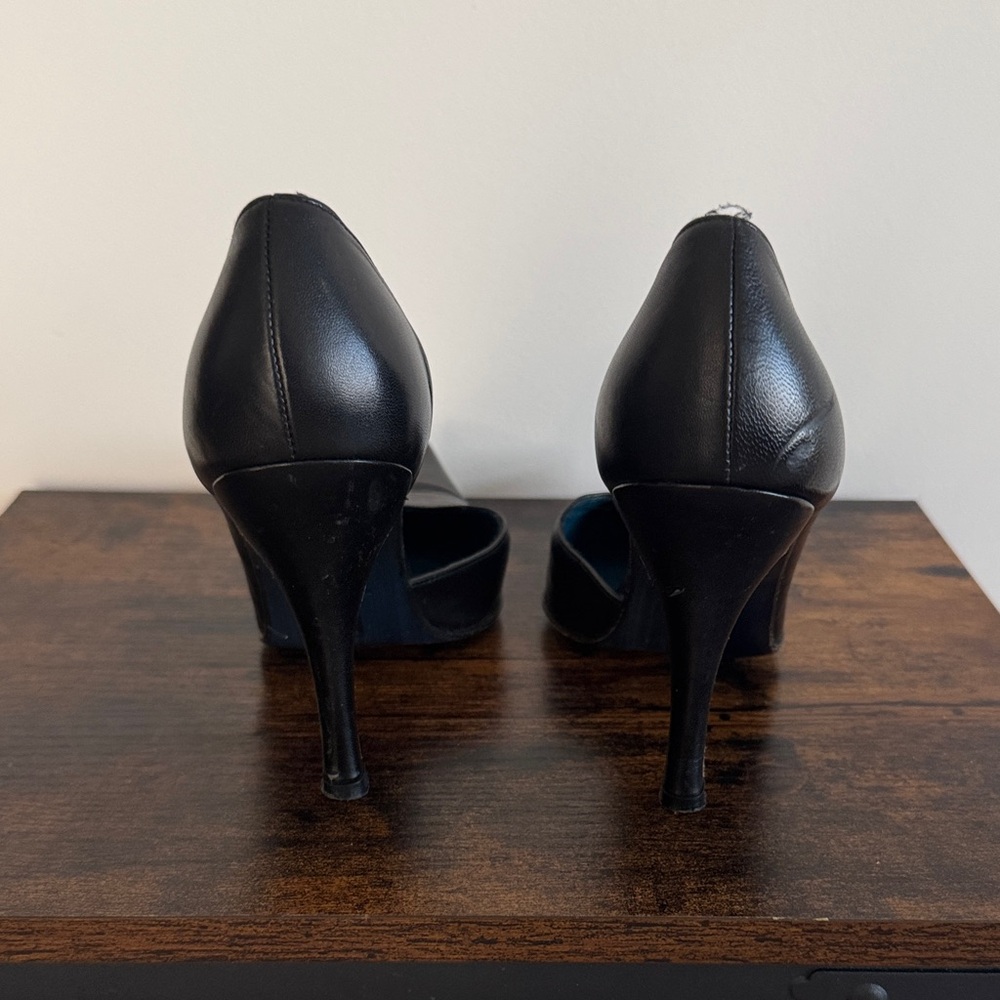 Charles David Black Leather Pointed-Toe Stiletto Pumps - Picture 4 of 8